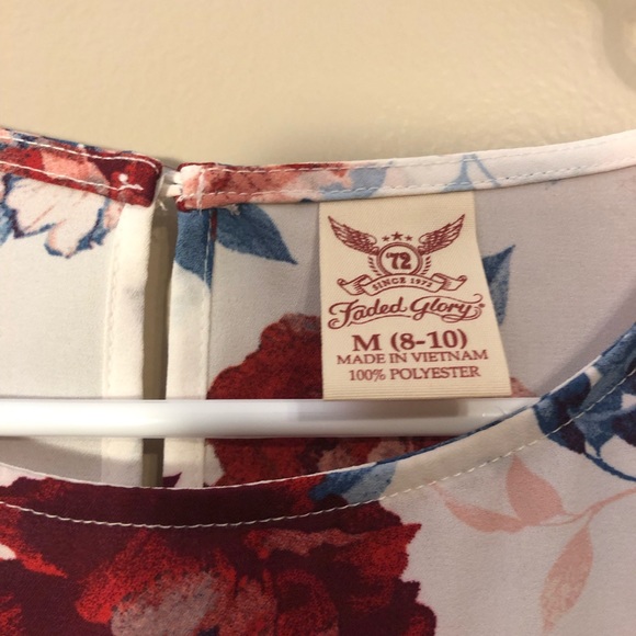 Floral Blouse - Picture 2 of 3